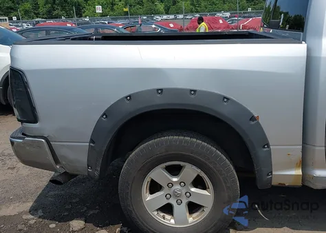 2010 Dodge Ram 1500 Slt/Sport/Trx z USA, uszkodzony, nr VIN 1D7RV1CP3AS197393